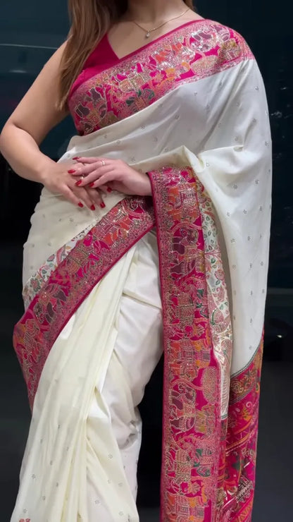Graceful Elegance: Traditional White Saree with Stunning Pink Pallu